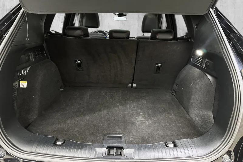 Ford Kuga Hybrid AWD bilde 11