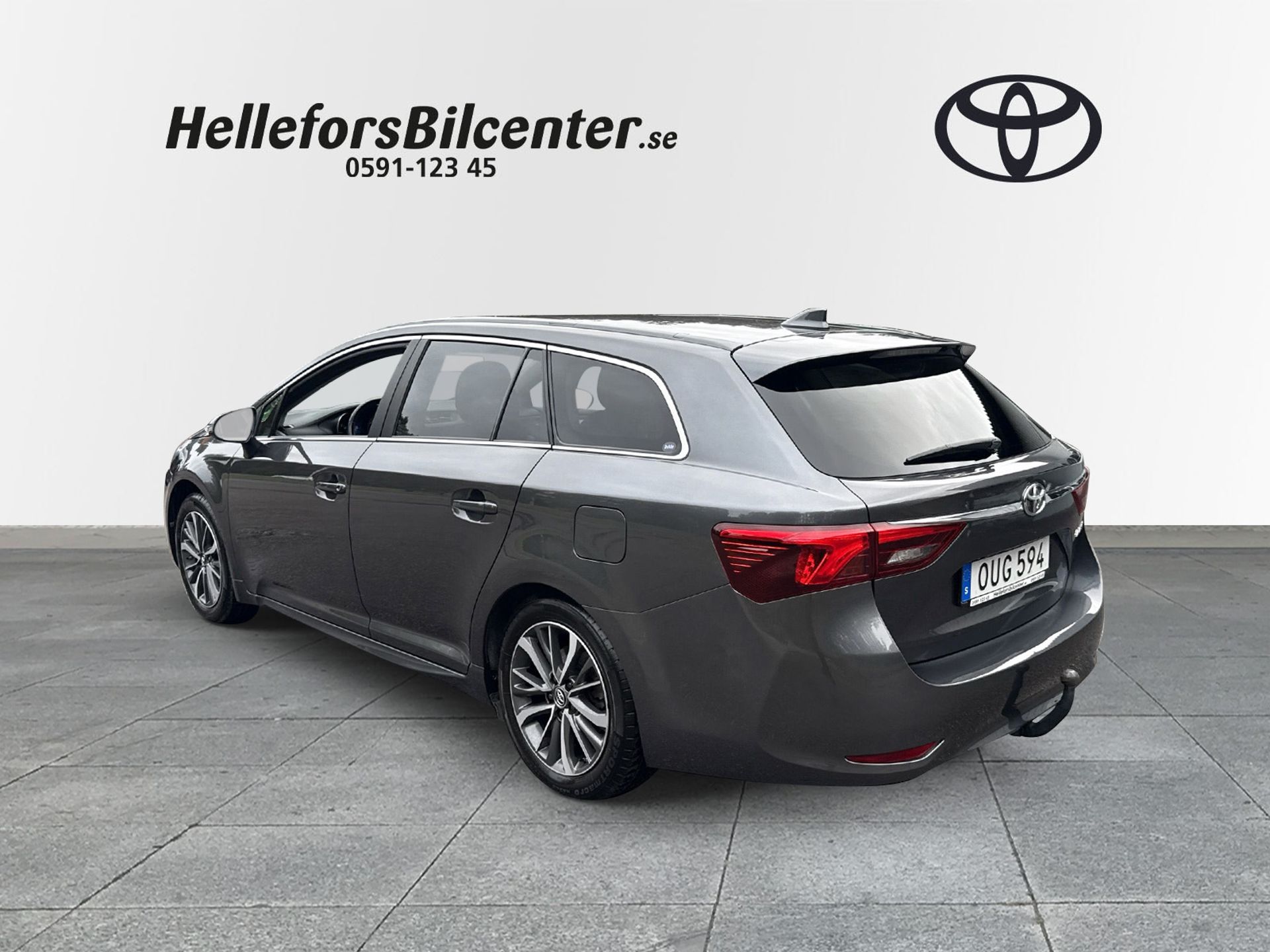 Toyota Avensis Kombi 1.8 Valvematic 2016, bild 2/10