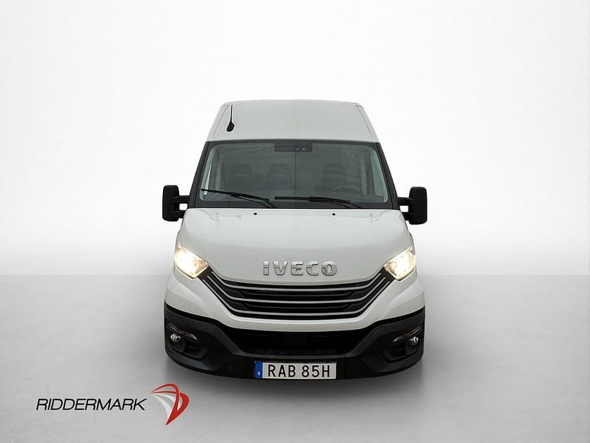 Bild 5 av Iveco Daily 35-140 Van L3H2 2.3 Värmare 3-Sits Farthållare Moms 5550Mil