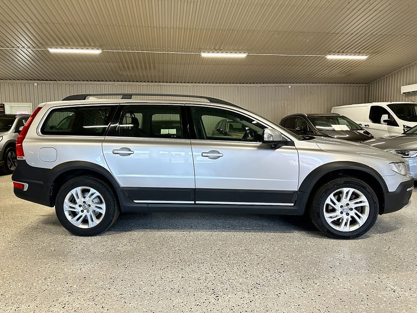 Bild 2 av Volvo XC70 D4 Classic, Momentum Euro 6 Kamrem bytt Nybesiktigad