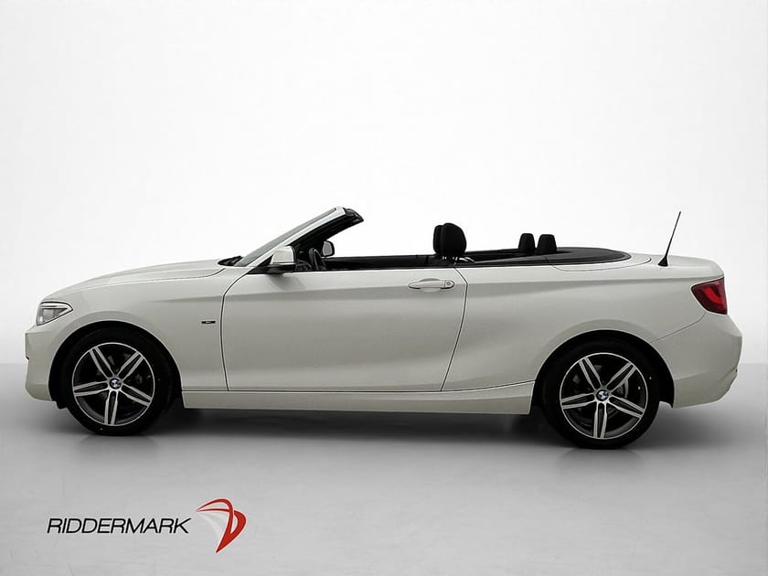 Bild 4 av BMW 220i Convertible 184hk Sport-Line P-Sensor Keyless