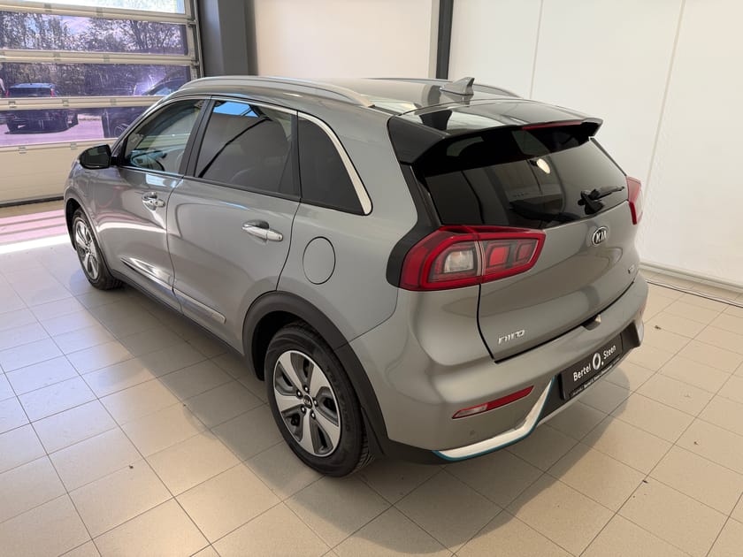 Bilde 4 av Kia Niro P-HEV Phev Active / ADAPTIV CRUISE / VARME I RATT