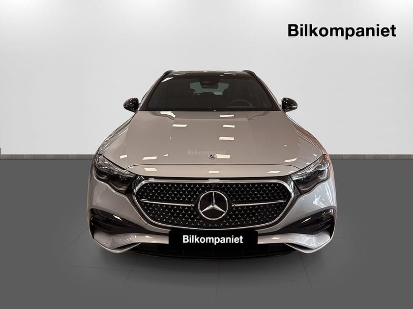 Bild 2 av Mercedes-Benz E 300 de 4MATIC T 9G-Tronic AMG Line Premium