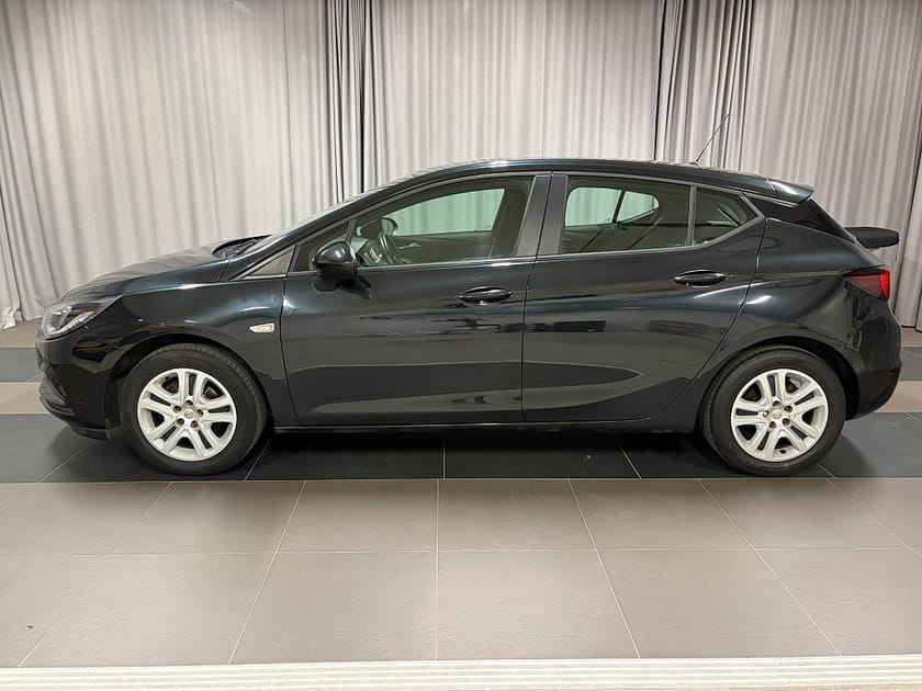 Bild 2 av Opel Astra 1.0 EDIT ecoFLEX Enjoy Inkl. Vinterhjul