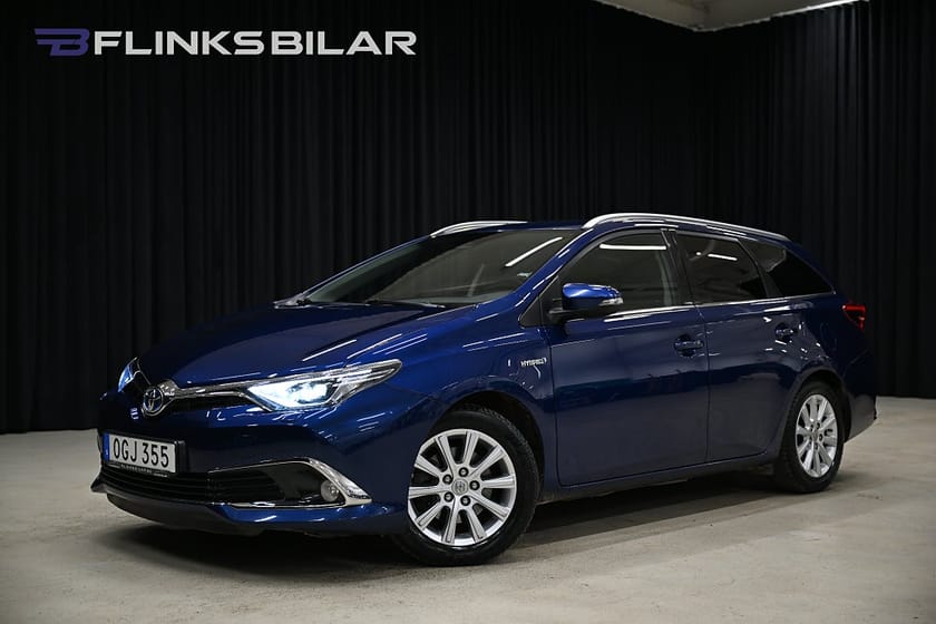Bild 1 av Toyota Auris Touring Sports Hybrid 136HK Drag|Backkamera|M/K-Värmare