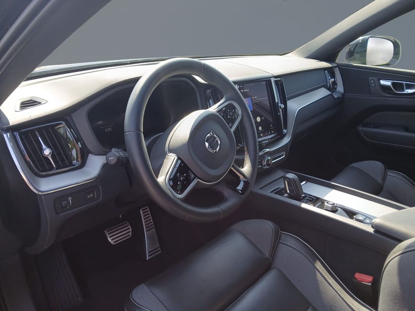 Bild 4 av Volvo XC60 B4 AWD Diesel R-Design
