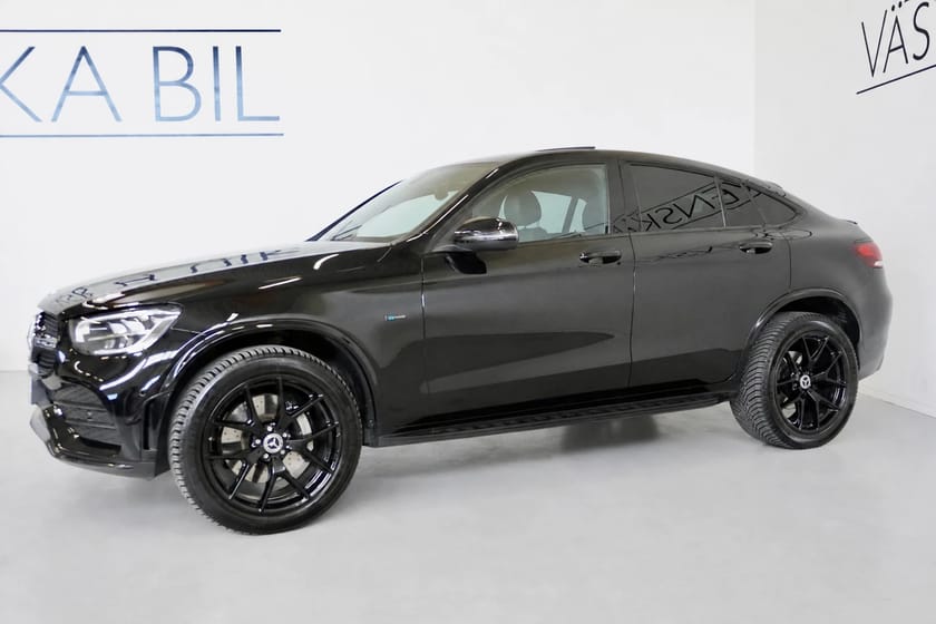 Bild 4 av Mercedes-Benz GLC 300 e Coupé 4MATIC AMG Line Taklucka