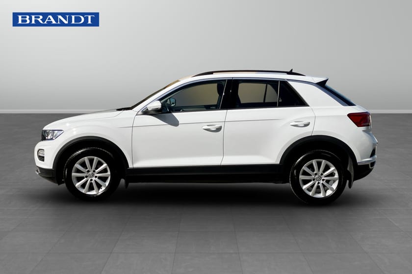 Bild 3 av Volkswagen T-Roc 1.0 TSI OPF Manuell 110hk 2022 Dragkrok