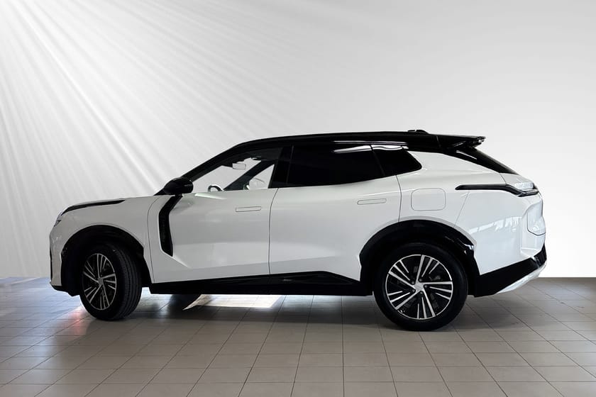 Bild 2 av Lynk & Co 08 PHEV