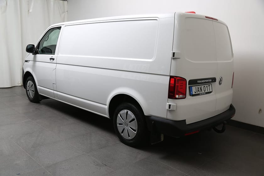 Bild 4 av Volkswagen Transporter T30 2,0 TDI 150hk SCR Skåp DSG Värmare Drag Leasbar