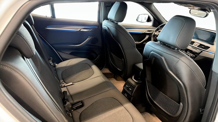 Bild 5 av BMW X2 xDrive25e M-Sport Farthållare Backkamera Rattvärme