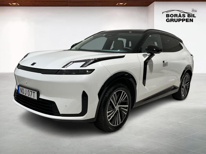 Bild 1 av Lynk & Co 08 PHEV More