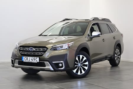 Subaru Outback 2.5 4WD Touring / Pano / H/K / V-Hjul / Drag / M-Värm