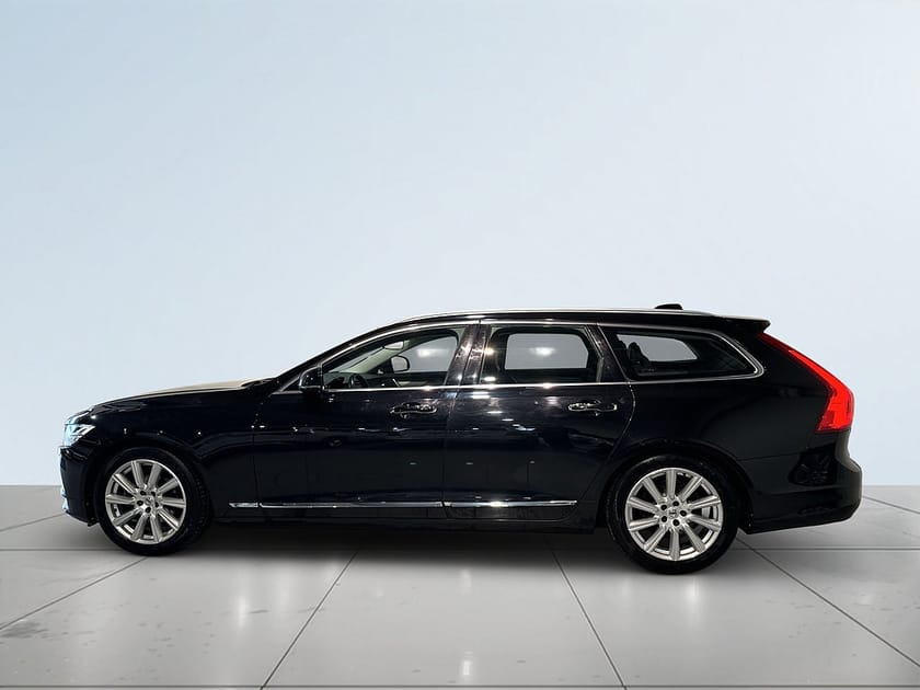Bild 4 av Volvo V90 D4 AWD Inscription Drag Pvärm Skinn Kamera GPS SoV