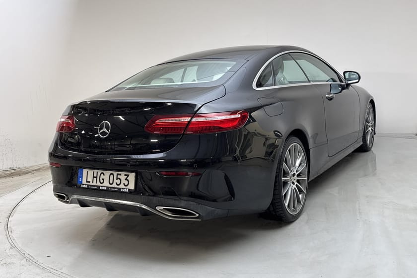 Bild 3 av Mercedes-Benz E 300 Coupé