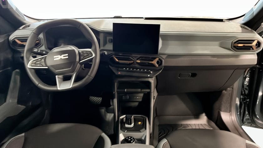 Bild 4 av Dacia Duster EXTREME HYBRID 150 4X4 DEMO