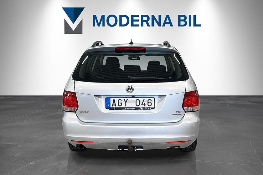 Bild 4 av Volkswagen Golf Variant 1.6 TDI 105hk Kamrem bytt B-kamera Drag Nyserv