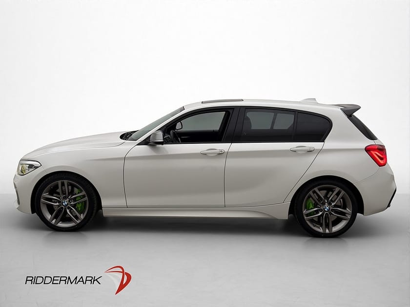 Bild 4 av BMW M140i xDrive 340hk Taklucka Sensorer M Performance
