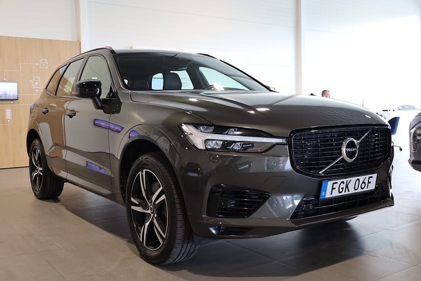 Bild 5 av Volvo XC60 Recharge T6 AWD AUT R-Design Pano H&K Navi Kamera