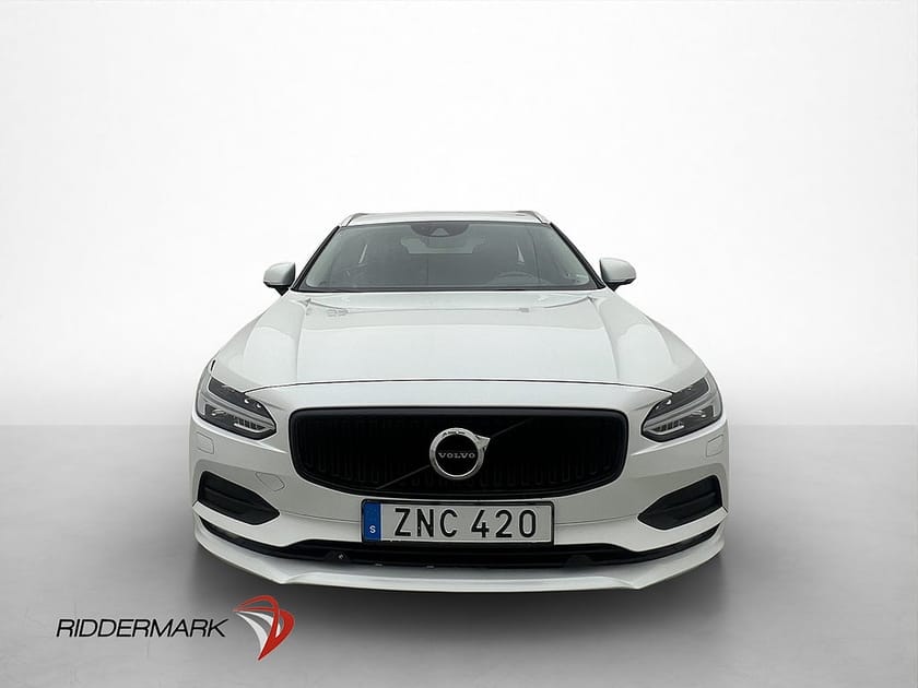 Bild 2 av Volvo V90 T4 Momentum VOC HuD Värmare Kamera Drag