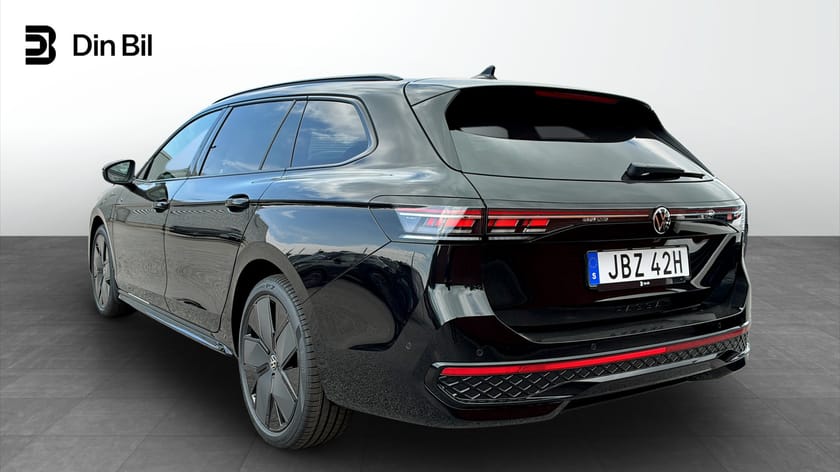 Bild 3 av Volkswagen Passat Variant eHybrid 272 DSG6 R-LINE Swe edition