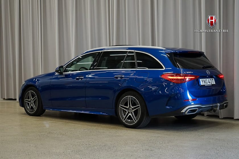 Bild 5 av Mercedes-Benz C 300 T e AMG Premium Plus Drag Pano Burmester 360-kamera
