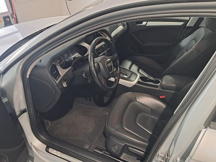 Bild 5 av Audi A4 Avant 2.0T 180HK Läder