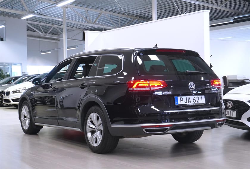 Bild 3 av Volkswagen Passat Alltrack 2.0 Drag Rattvärme CarPlay