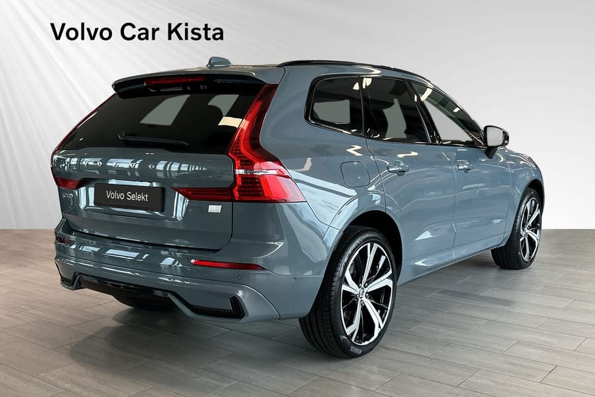 Bild 5 av Volvo XC60 Recharge T6 Ultimate Dark H/K HUD 360Kamera