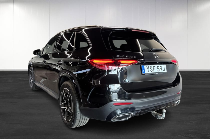 Bild 3 av Mercedes-Benz GLC 300 e 4MATIC 300e V-hjul/Moms/Burmester