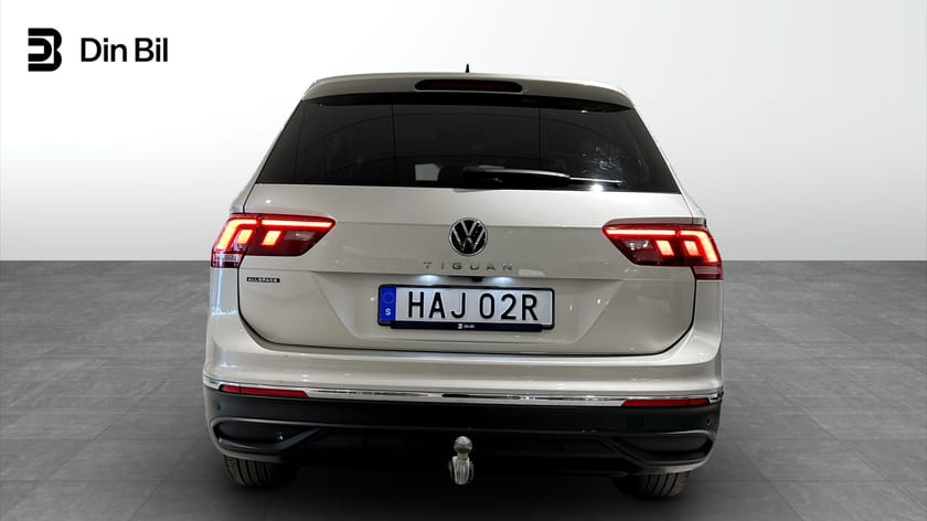 Bild 5 av Volkswagen Tiguan Allspace 7-sätes TSI150 DSG Harman/Ergo/Drag/7sits/Keyless
