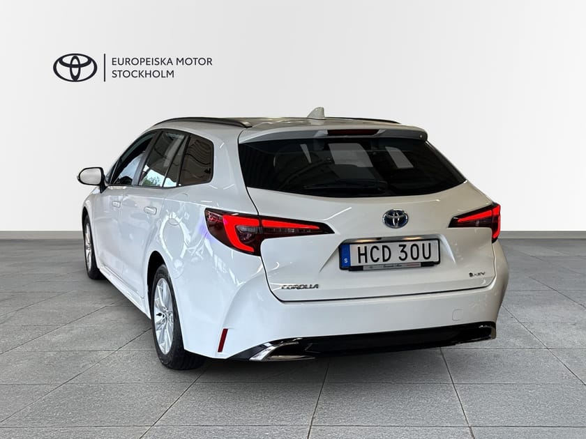 Bild 2 av Toyota Corolla Touring Sports Hybrid 1,8 ACTIVE - V-HJUL/MOMS