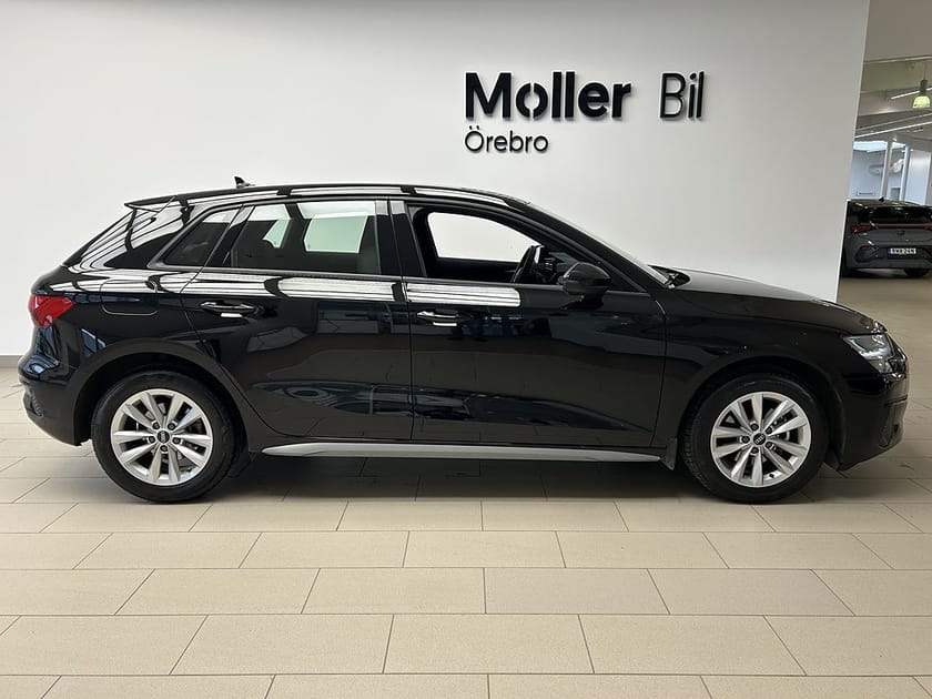 Bild 3 av Audi A3 Sportback 35 TFSI 150hk PROLINE