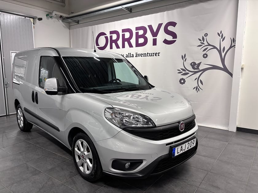 Bild 1 av Fiat Doblò Van Cargo 1,3  MJT 90Hk 3-sits Farthållare Nybes