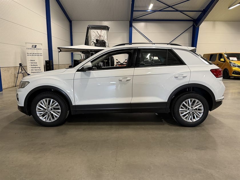 Bild 3 av Volkswagen T-Roc 1.0 TSI 116 HK / Backkamera / Carplay /