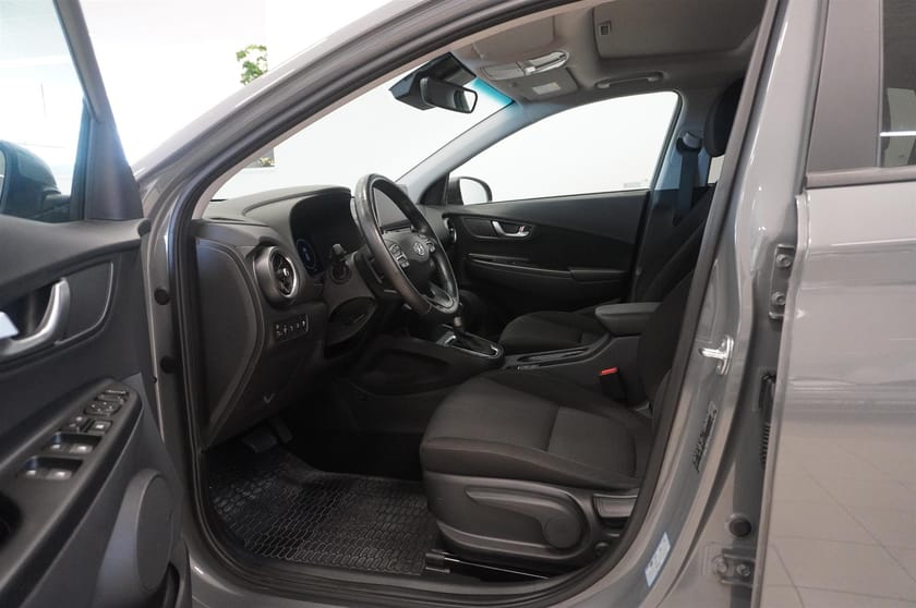 Bild 2 av Hyundai Kona 1.6 T-GDi AWD DCT Advanced Sol 198hk