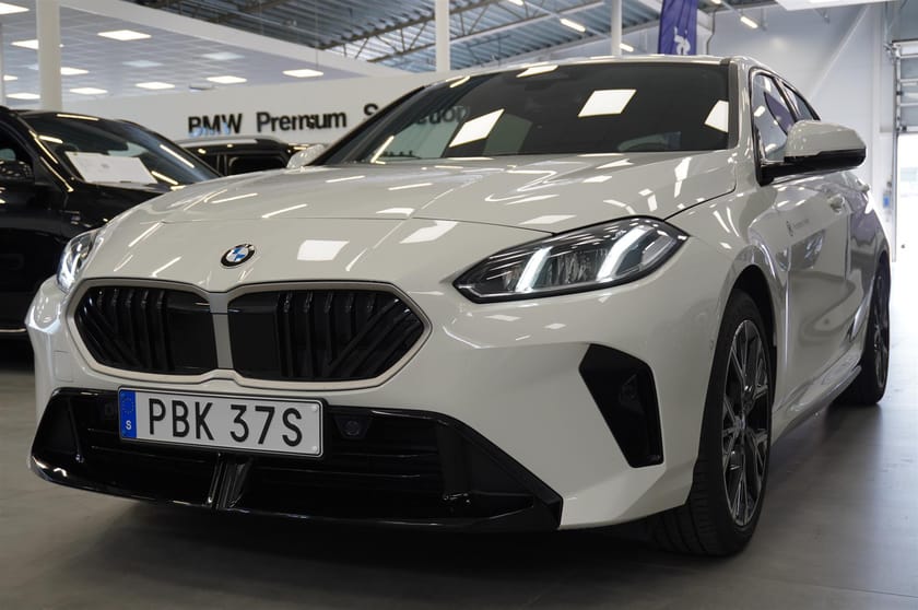 Bild 2 av BMW 120 M-Sport Automat Navi Adaptiv F Tonade Rutor