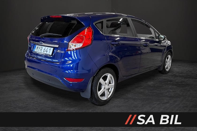 Bild 3 av Ford Fiesta 5-dörrar 1.0 EcoBoost Titanium Euro 6 / Nybytt kamrem