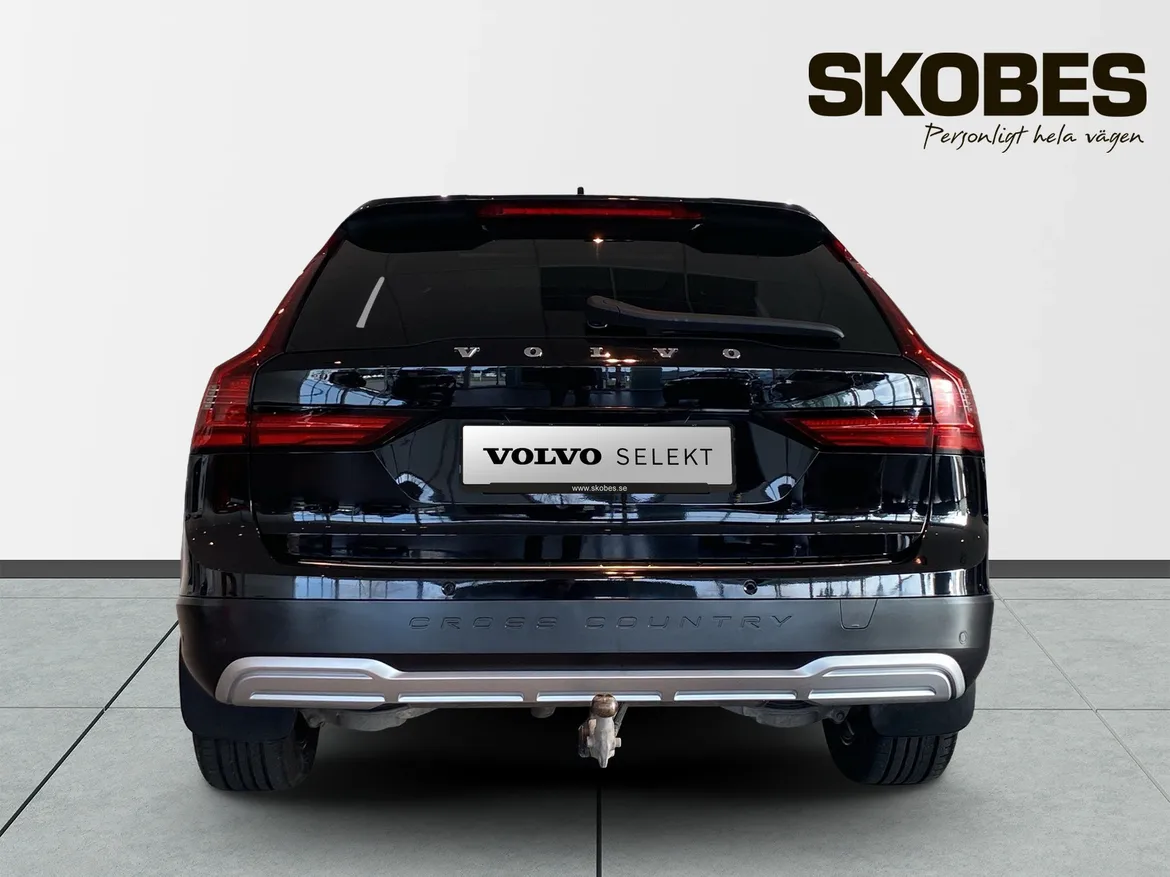 Volvo V90 Cross Country