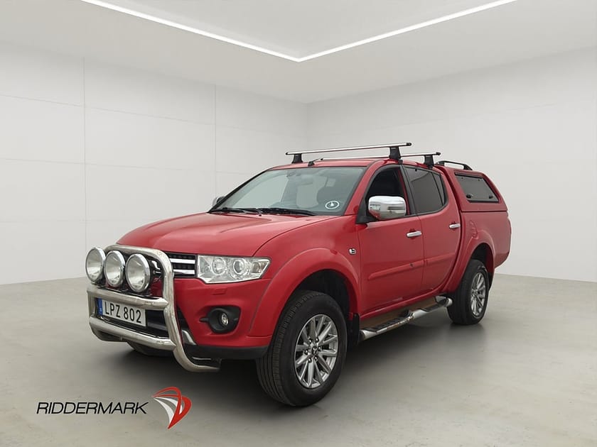 Bild 1 av Mitsubishi L200 Dubbelhytt 2.5 4x4 178hk Drag Skinn Lastsläde Kåpa Moms