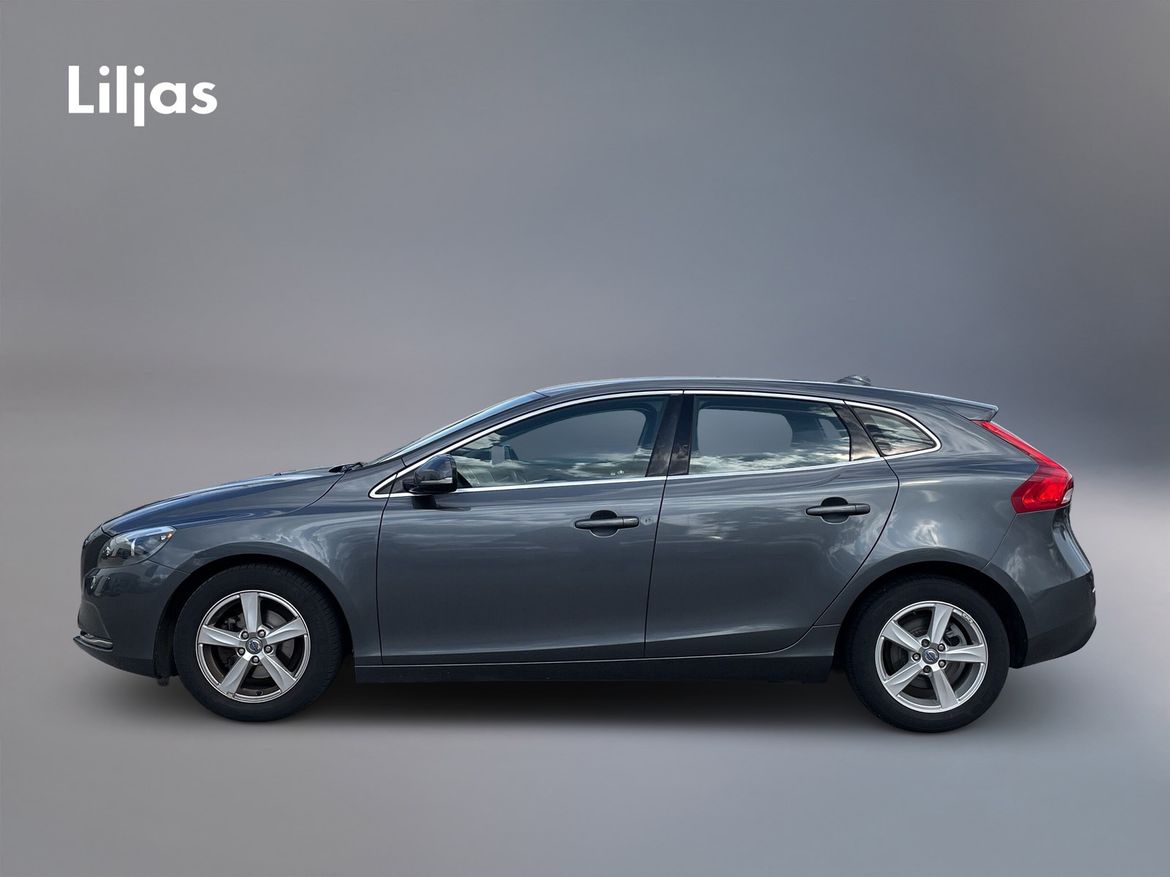 GDZ740 – Volvo V40