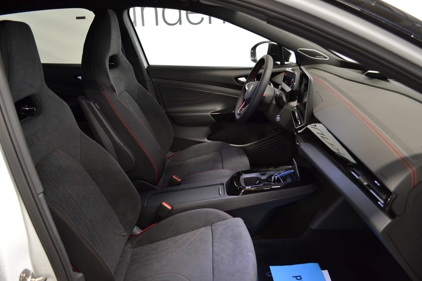 Bild 4 av Volkswagen ID.4 77 kWh 4Motion GTX 340hk 77KWH BATTERI