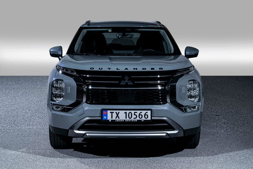 Bilde 2 av Mitsubishi Outlander PHEV Intense/Nybil pris 900.000+