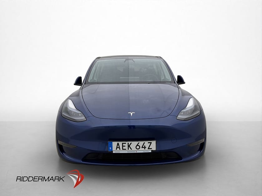 Bild 3 av Tesla Model Y Long Range AWD Svensksåld Panorama