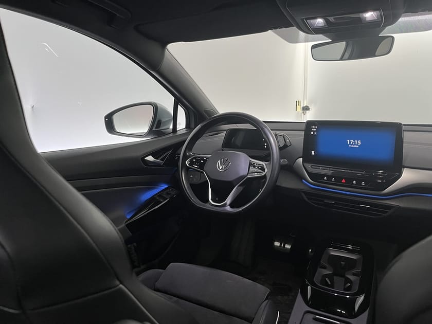 Bild 5 av Volkswagen ID.4 Pro Performance El-stol 360 Kamera El-lucka *SPEC*