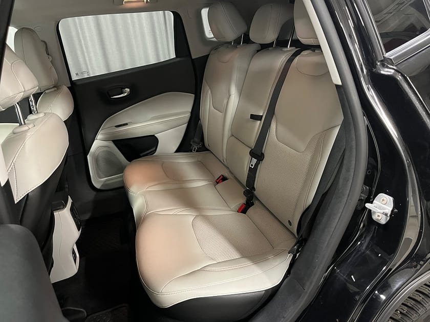 Bild 5 av Jeep Compass LIMITED 4WD AUT 1,4 170 hk, Skinn