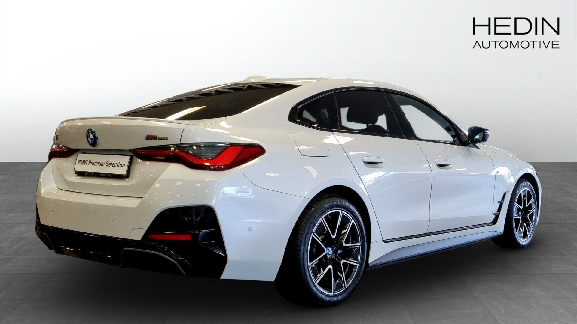 BMW i4 M50 xDrive Gran Coupé 2024, bild 2/13