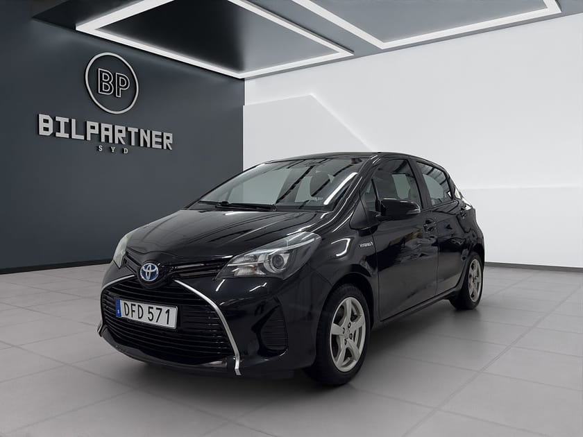 Bild 1 av Toyota Yaris Hybrid e-CVT Active