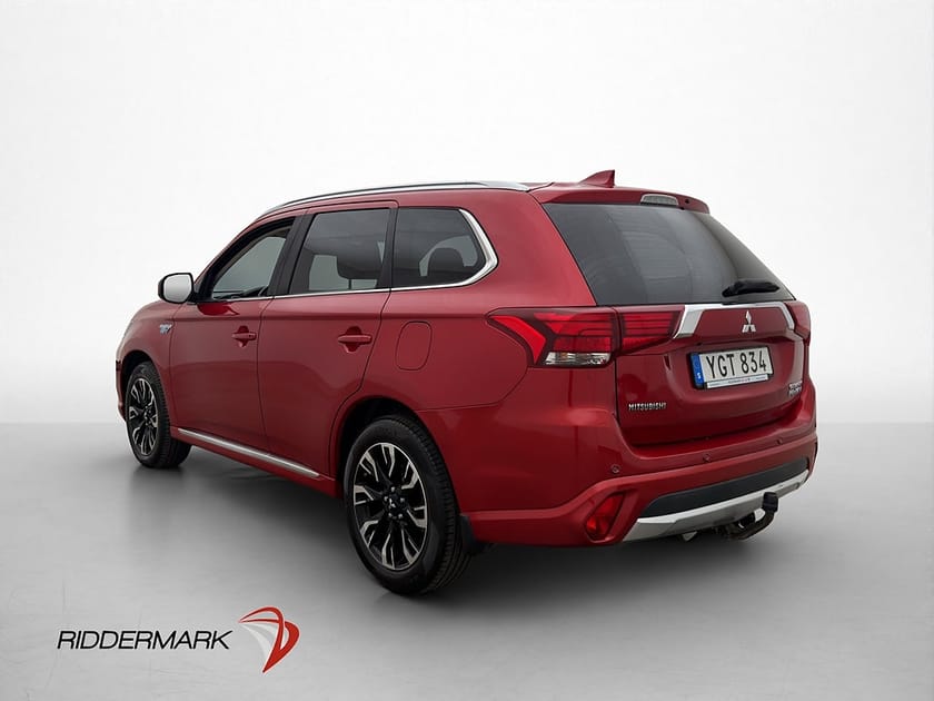 Bild 5 av Mitsubishi Outlander PHEV 203hk Comfort CarPlay Drag CarPlay