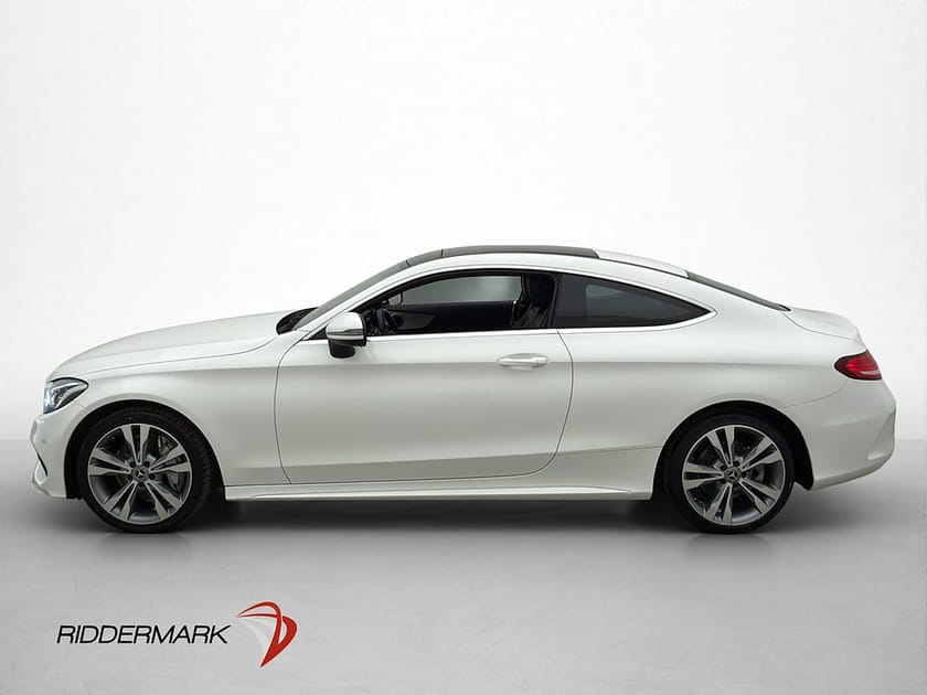 Bild 4 av Mercedes-Benz C 250 Coupé AMG Line Pano Kamera HuD Nyservad